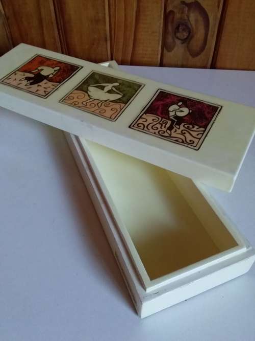 Artistic Bakelite Container - Ideal for Some Paint Brushes