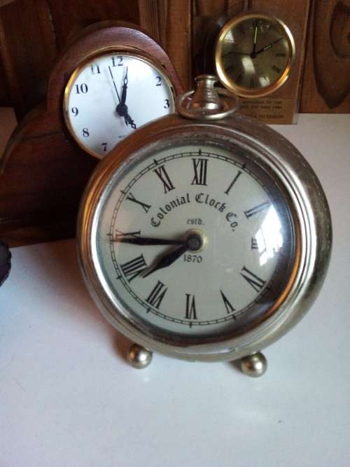 Various Battery Operated Clocks- Not Working