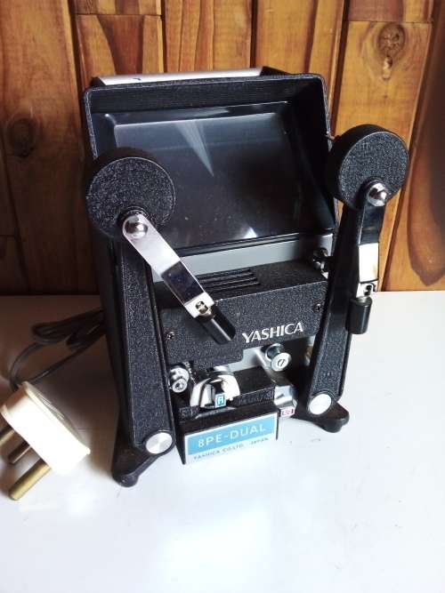 Vintage Yashica 8PE - Dual Film Slicer