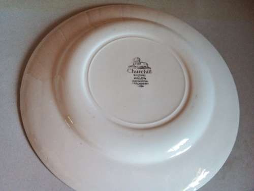 Churchill England Blue Willow Plate