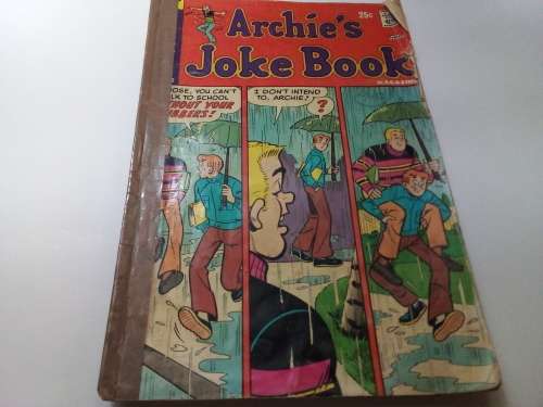 Archie`s Joke Book Comic No 210 1975