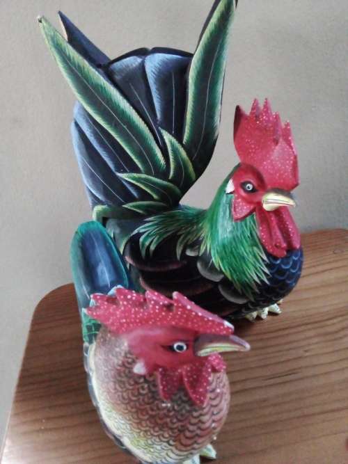 Large Solid Wood Rooster Decor Set