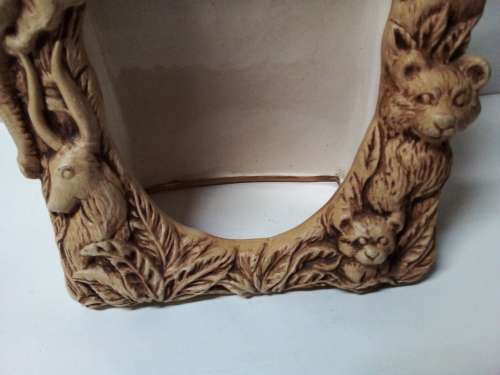 Holland Mold Ceramic Wildlife Frame