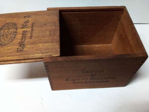 Vintage Cabinet Epicure No 2 Havana Cuba Cigar Box