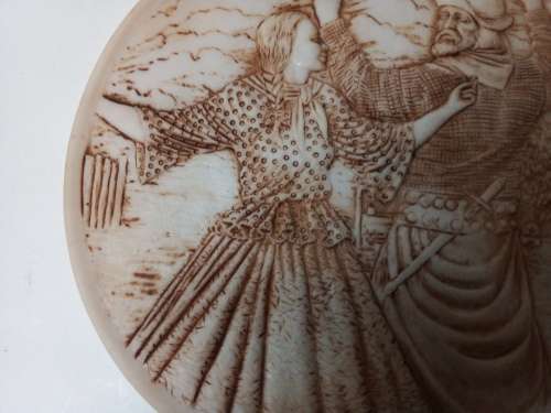 Wall Hanging Plate with Raised Detail