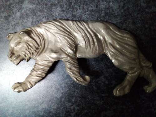 Large Solid Tiger Shaped Metal Belt Buckle