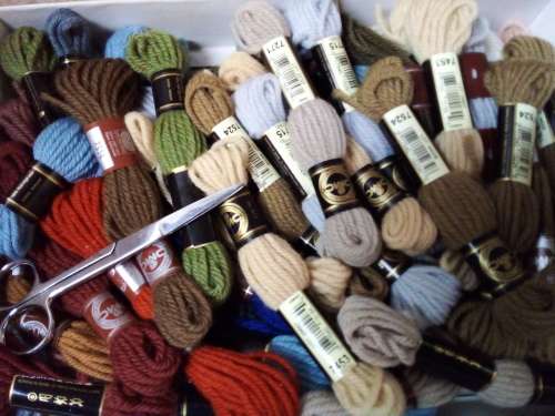 Box with DMC Tapestry Wool Strings