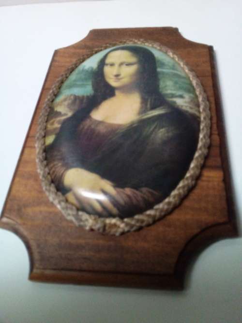 Vintage Oval Mona Lisa Print on Wood Backing