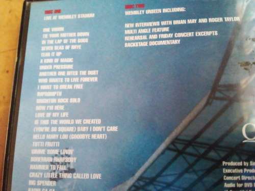 Queen Live at Wembley stadium DVD