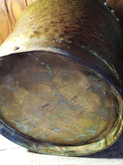 Good Size Brass Plate Planter