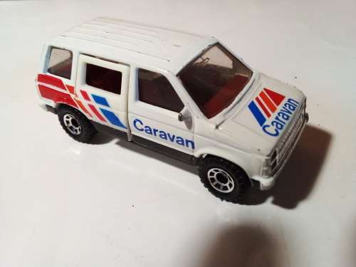 Matchbox 1984 Dodge Caravan Die Cast