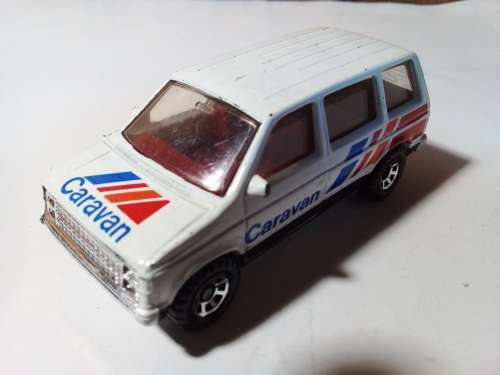 Matchbox 1984 Dodge Caravan Die Cast