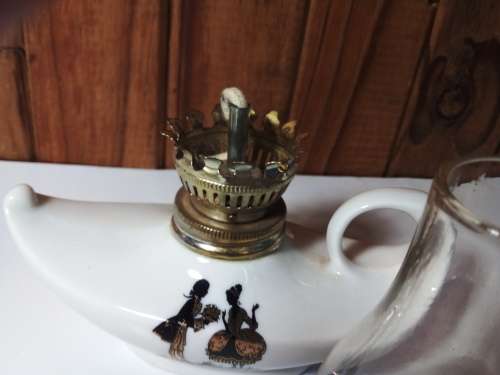 Small Aladin Shaped Lamp
