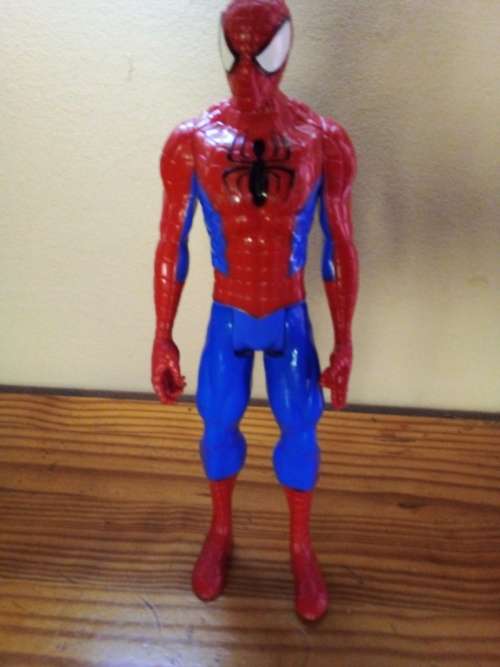 2013 Hasbro Spiderman Figurine
