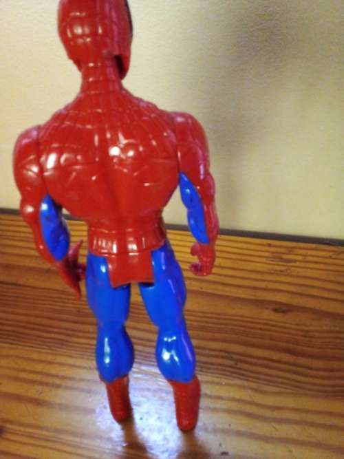 2013 Hasbro Spiderman Figurine