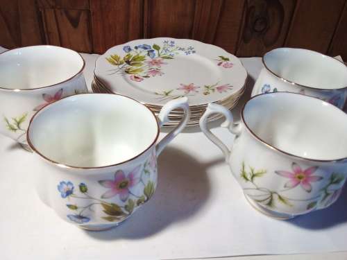 Vintage Richmond `Wild Anemone` Cups and Dishes