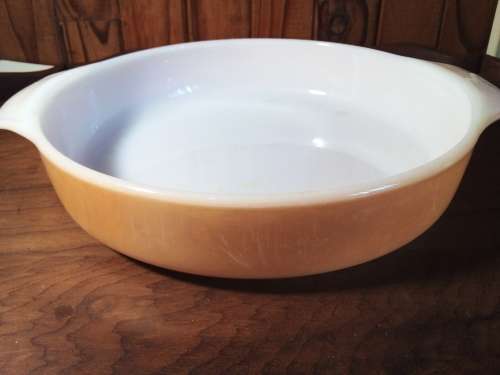 Anchor Hocking Fire-King Oven Bowl (S19)