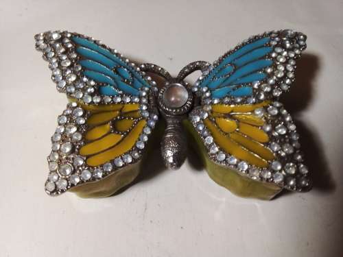 Solid Enamelled Metal Butterfly Shaped Trinket Holder with Stones (S29)