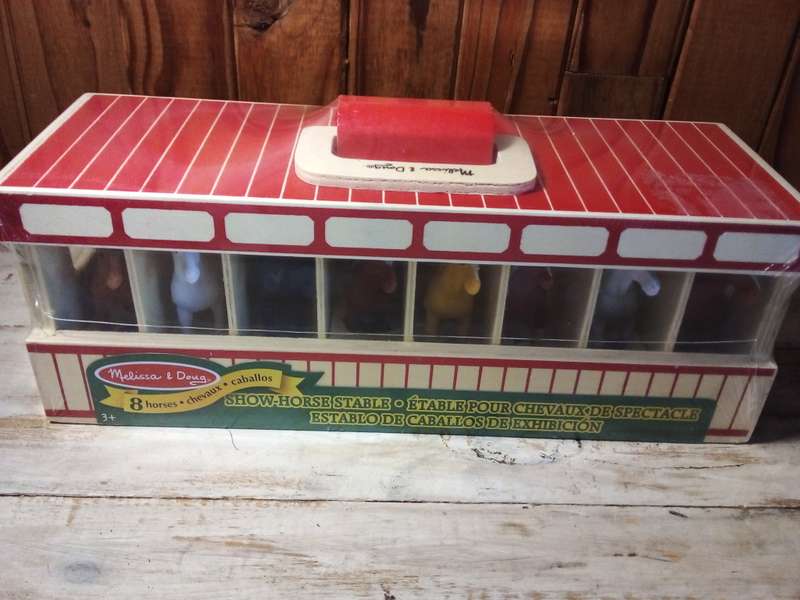 Melissa & Doug Show Horse Stable