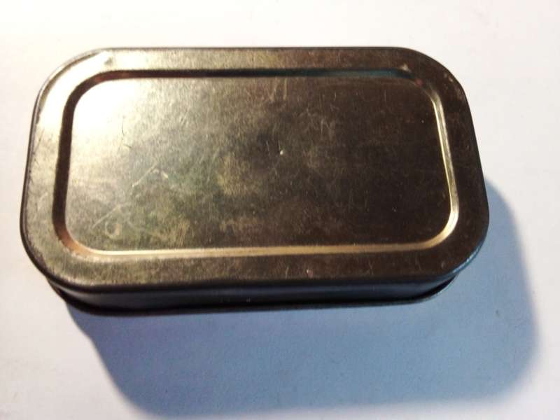 Vintage Small Murray`s Erinmore Flake Tin