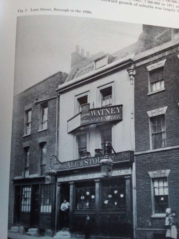 London 1900 - Alastair Service