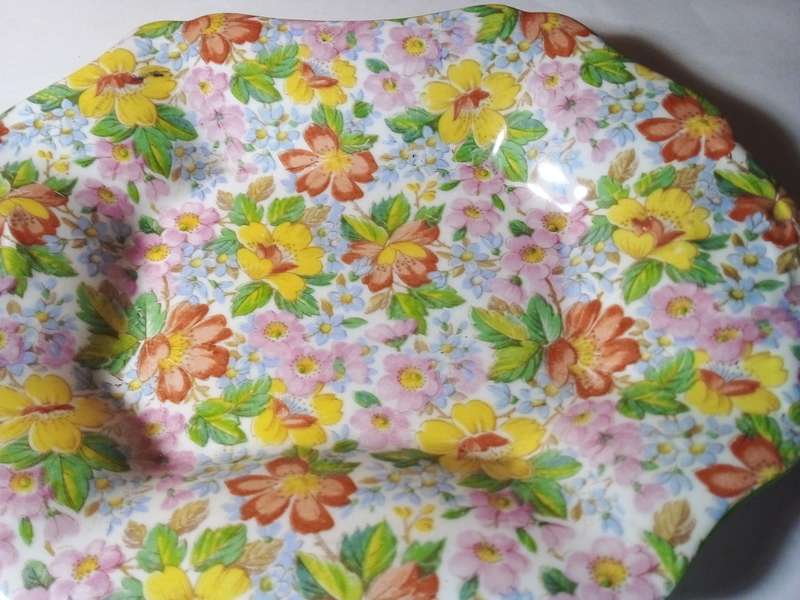 Vintage Ridgway Floral Design Dish (SP036)
