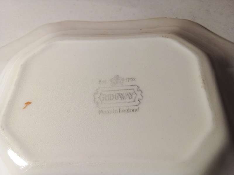 Vintage Ridgway Floral Design Dish (SP036)