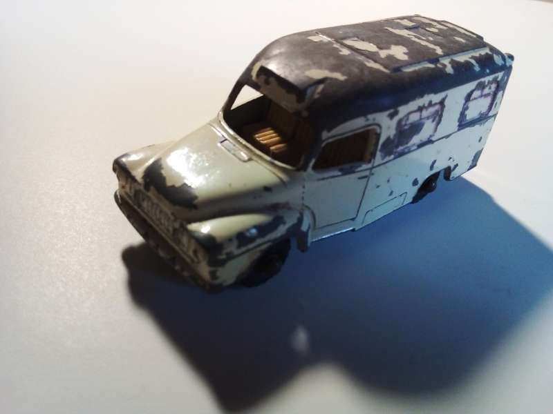 Lesney Lomas Ambulance No 14 Die Cast  (SP203)
