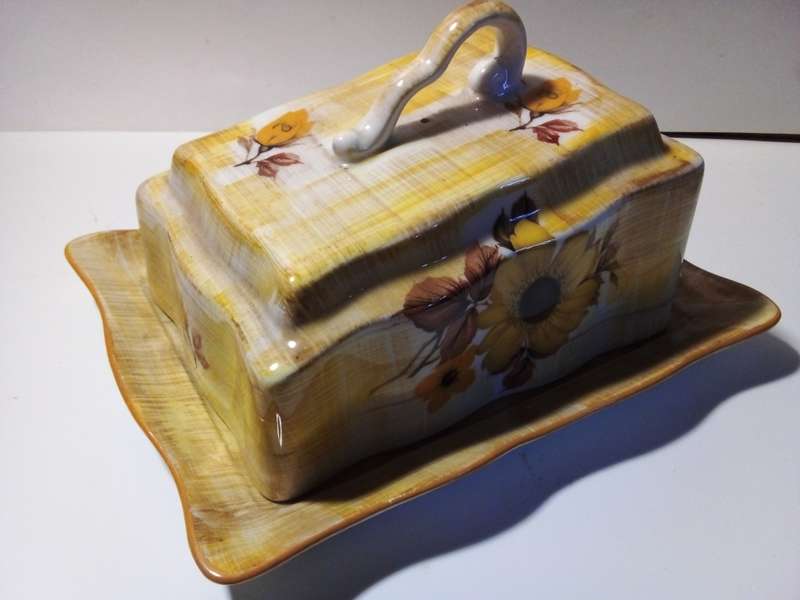 Old Foley Daisy Inspired Butter Dish