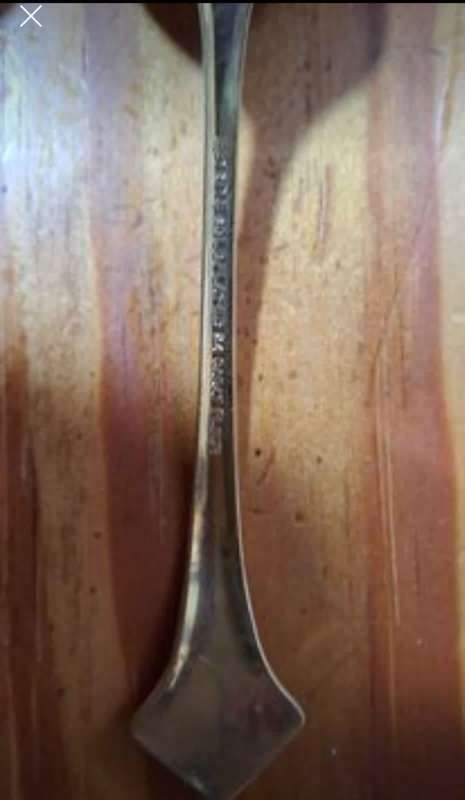 12 x Eetrite Gold Plated Spoons plus Sugar Spoon