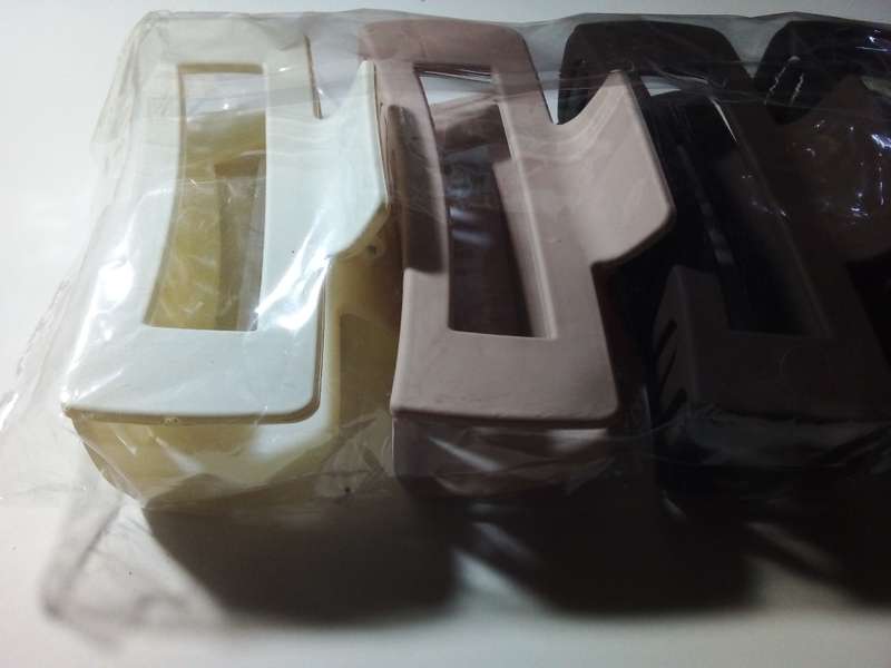 Pack of Four Frosted Square Hair Grabs