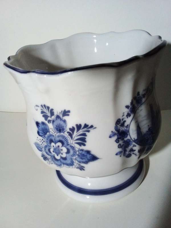Delft Holland Blue & White Vase