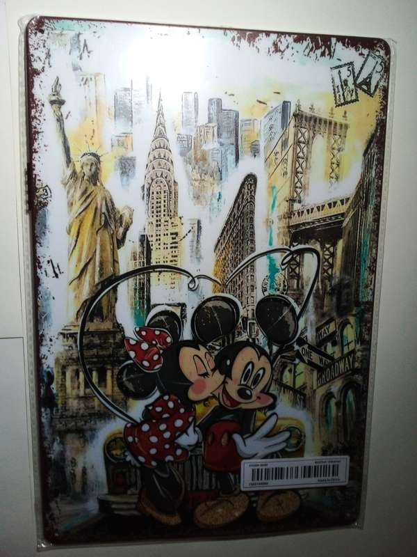Tin Metal Mickey and Minnie in New York Sign