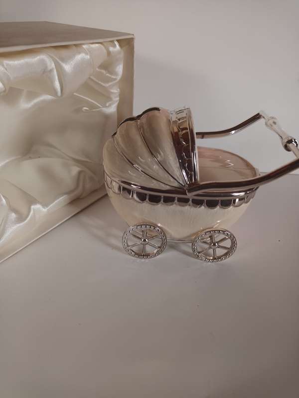 Mother of Pearl Effect Savings Box Pram