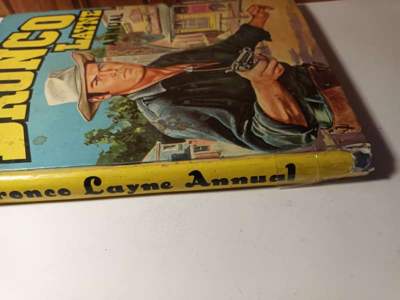 Vintage Bronco Layne Annual