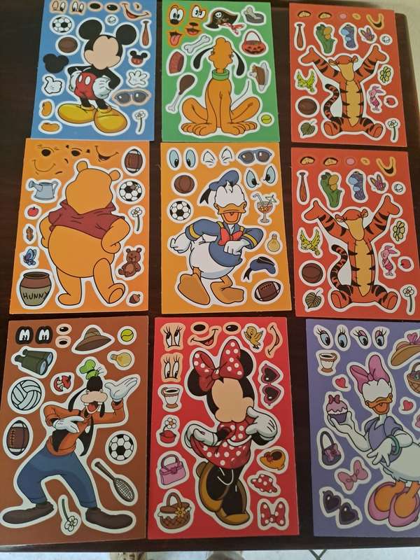 Stickers Mickey and Friends 9 sets per pack