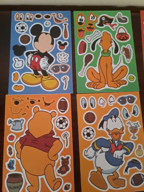Stickers Mickey and Friends 9 sets per pack