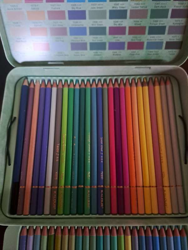 KALOUR 72 + 2 Macaron Colored Pencils
