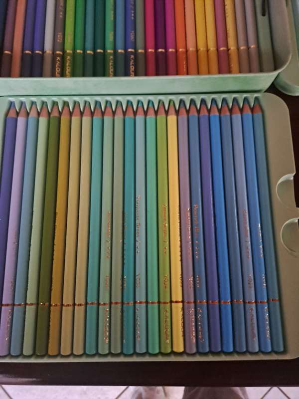 KALOUR 72 + 2 Macaron Colored Pencils