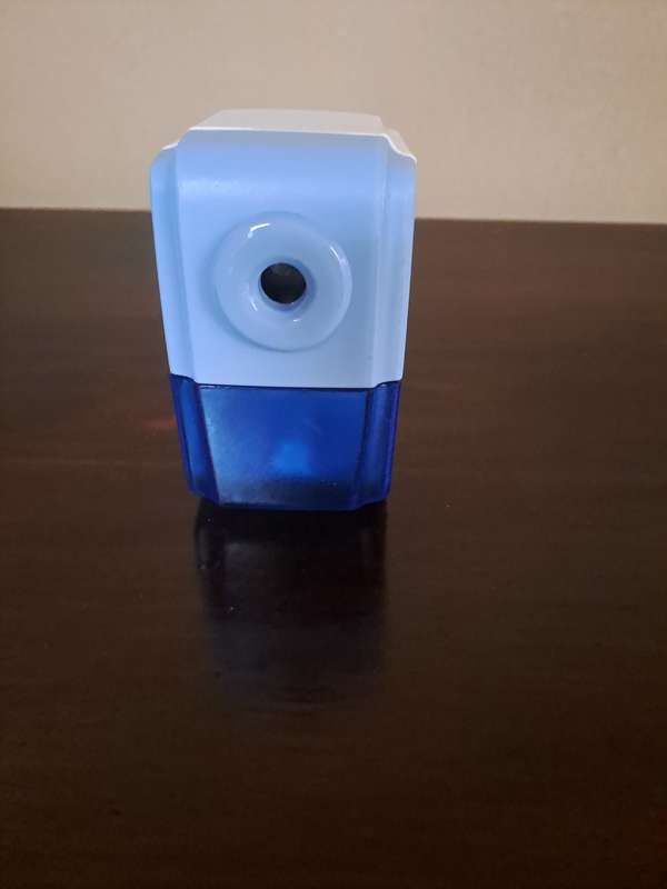 Blue Summer Vibes Manual Sharpener