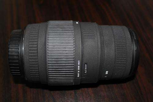Sigma 70-300mm f4-5.6 DG OS Canon lens (Free Shipping)