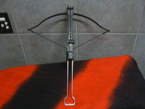 wow 80 lb crossbow dont miss out !!