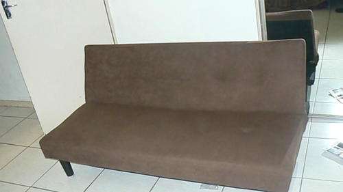 WOW!!BROWN SLEEPER COUCH LOOKS NEW MASSIVE BARGAIN DONT MISS OUT!!A MUST HAVE
