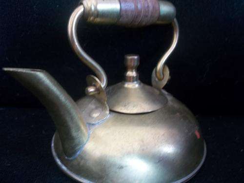 KETTLE     / brass  Start at !!!! $$ Clearance $$ All must GO!    very hard to get start R1