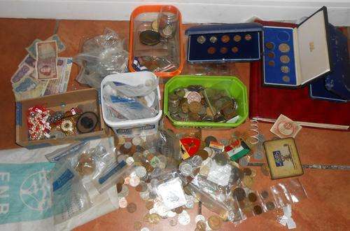 Large Collection of World coins ect- Deceased Estate (B)