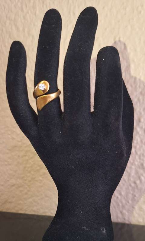 18Ct Yellow Gold Ring