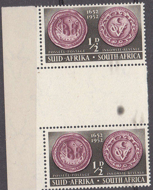 SA  van Riebeeck half penny gutter pair with variety printers ink in gutter as scanned