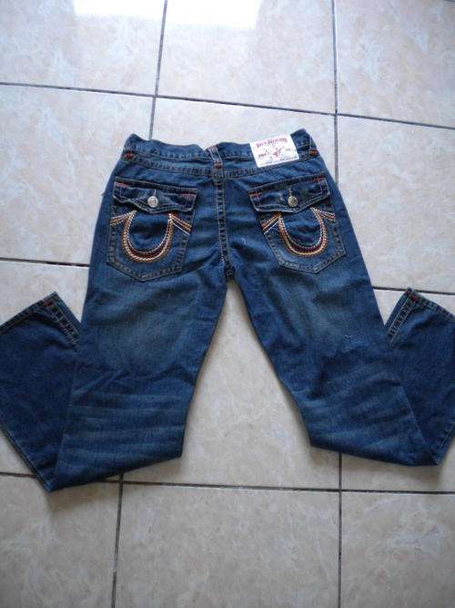 TRUE RELIGION JEANS