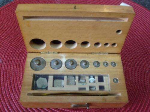 AWESOME SET OF VINTAGE BOXED WEIGHTS COMPLETE!!!!