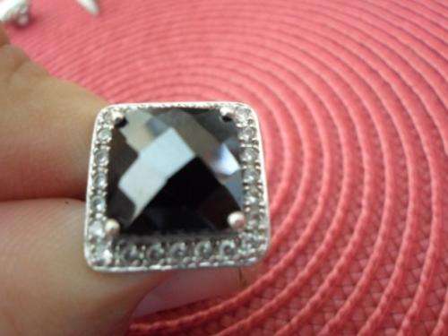 STUNNING!! LARGE STERLING SILVER AND FACETED STONE RING